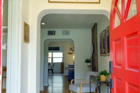 Villa ou maison à vendre à Tampa, Floride: 5 chambres, 207.36 m2 № 2156213 - photo 3