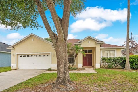House in Orlando, Florida 4 bedrooms, 218.6 sq.m. № 2208791