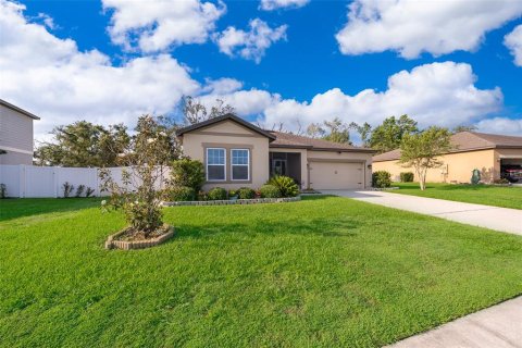 Casa en venta en Groveland, Florida, 3 dormitorios, 155.98 m2 № 1759394 - foto 2