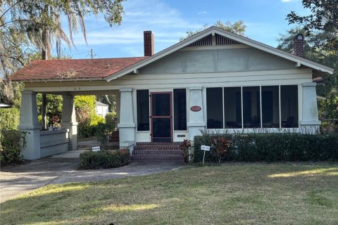 House in Bartow, Florida 2 bedrooms, 159.14 sq.m. № 2376647