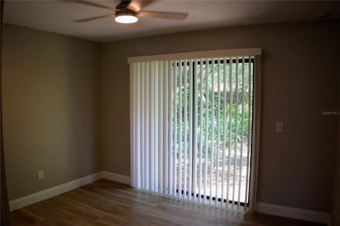 House in Winter Springs, Florida 3 bedrooms, 171.5 sq.m. № 1800456 - photo 19