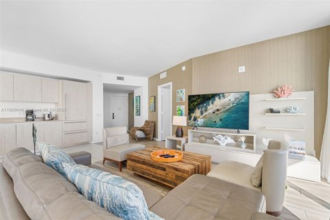 Condominio en venta en Hollywood, Florida, 3 dormitorios, 164.53 m2 № 1956248 - foto 11
