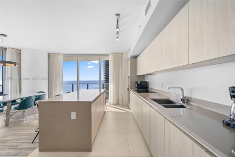Condominio en venta en Hollywood, Florida, 3 dormitorios, 164.53 m2 № 1956248 - foto 14