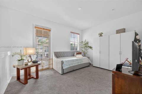 Townhouse in Pembroke Pines, Florida 3 bedrooms, 178.74 sq.m. № 2005581 - photo 24