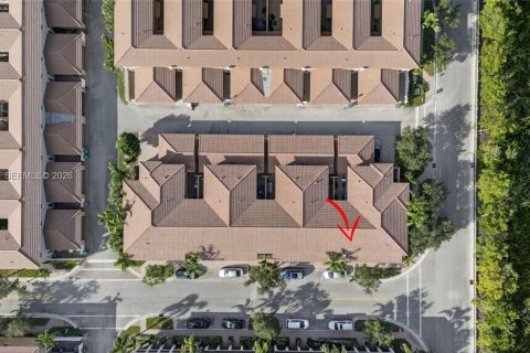 Townhouse in Pembroke Pines, Florida 3 bedrooms, 178.74 sq.m. № 2005581 - photo 29