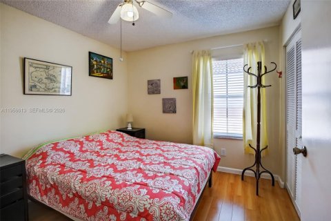 Casa en venta en Plantation, Florida, 4 dormitorios, 170.94 m2 № 2010760 - foto 24