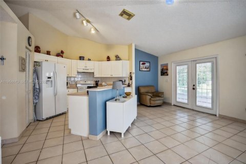 Casa en venta en Plantation, Florida, 4 dormitorios, 170.94 m2 № 2010760 - foto 19