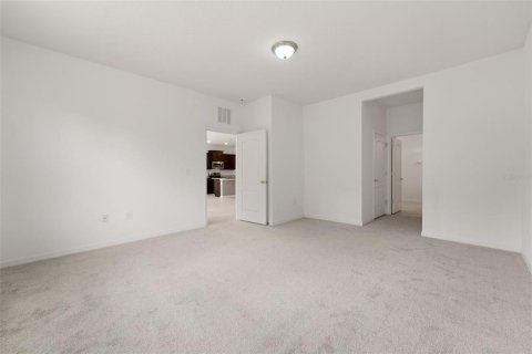 Villa ou maison à louer à Bradenton, Floride: 4 chambres, 190.17 m2 № 2167159 - photo 17
