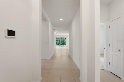 Villa ou maison à louer à Bradenton, Floride: 4 chambres, 190.17 m2 № 2167159 - photo 6