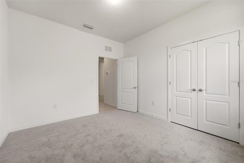Villa ou maison à louer à Bradenton, Floride: 4 chambres, 190.17 m2 № 2167159 - photo 30