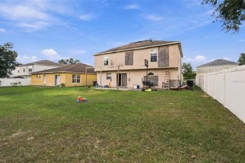 Villa ou maison à vendre à Haines City, Floride: 4 chambres, 212.56 m2 № 2399399 - photo 23