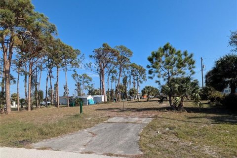Land in Englewood, Florida № 1534692 - photo 1