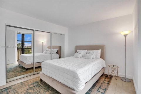 Condominio en alquiler en Aventura, Florida, 3 dormitorios, 170.94 m2 № 1991398 - foto 6