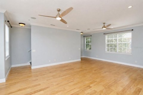 Touwnhouse à louer à Tampa, Floride: 3 chambres, 185.8 m2 № 2122592 - photo 3