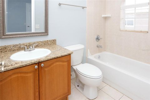 Touwnhouse à louer à Tampa, Floride: 3 chambres, 185.8 m2 № 2122592 - photo 17
