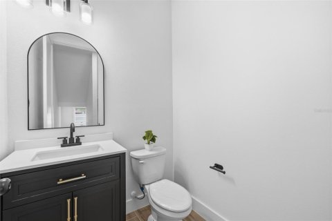 Townhouse in Tampa, Florida 3 bedrooms, 194.72 sq.m. № 2267380 - photo 12