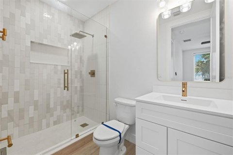 Townhouse in Tampa, Florida 3 bedrooms, 194.72 sq.m. № 2267380 - photo 18