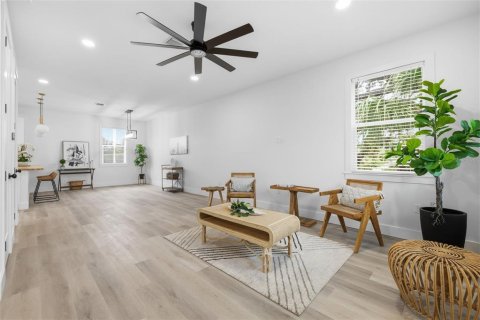 Townhouse in Tampa, Florida 3 bedrooms, 194.72 sq.m. № 2267380 - photo 3