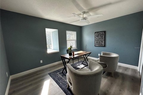 Casa en venta en New Port Richey, Florida, 4 dormitorios, 244.05 m2 № 2121062 - foto 30