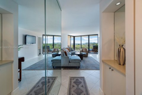 Купить кондоминиум в Майами, Флорида 2 спальни, 121.89м2, № 1931327 - фото 8