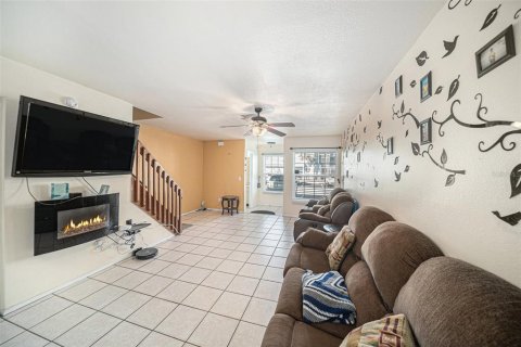 Townhouse in Tampa, Florida 2 bedrooms, 106.19 sq.m. № 1514573 - photo 6