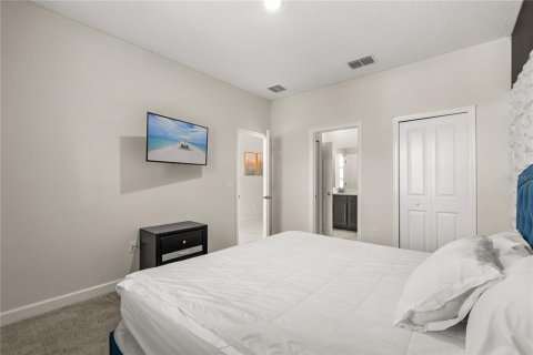 Casa en venta en Kissimmee, Florida, 9 dormitorios, 398.46 m2 № 1838070 - foto 29