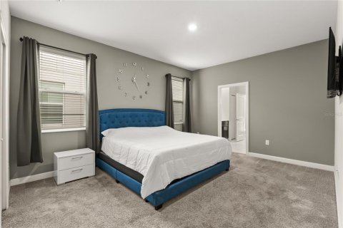 Casa en venta en Kissimmee, Florida, 9 dormitorios, 398.46 m2 № 1838070 - foto 13