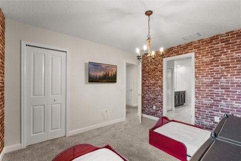 Casa en venta en Kissimmee, Florida, 9 dormitorios, 398.46 m2 № 1838070 - foto 17