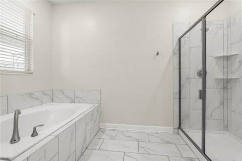 Casa en venta en Kissimmee, Florida, 9 dormitorios, 398.46 m2 № 1838070 - foto 15
