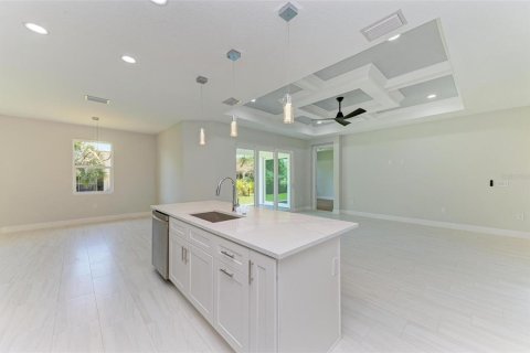 House in North Port, Florida 4 bedrooms, 169.64 sq.m. № 1812797 - photo 22