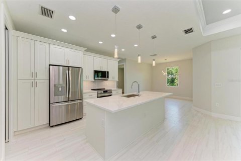 House in North Port, Florida 4 bedrooms, 169.64 sq.m. № 1812797 - photo 21