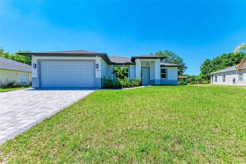 House in North Port, Florida 4 bedrooms, 169.64 sq.m. № 1812797 - photo 9
