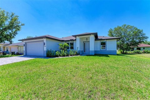 House in North Port, Florida 4 bedrooms, 169.64 sq.m. № 1812797 - photo 10