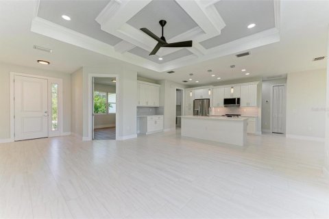 House in North Port, Florida 4 bedrooms, 169.64 sq.m. № 1812797 - photo 17