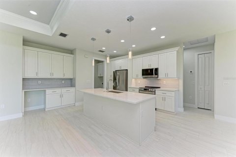 House in North Port, Florida 4 bedrooms, 169.64 sq.m. № 1812797 - photo 19