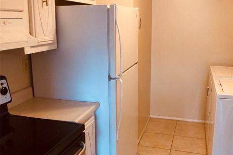 Снять в аренду кондоминиум в Альтамонте-Спрингс, Флорида 1 комната, 93.09м2, № 1913949 - фото 14