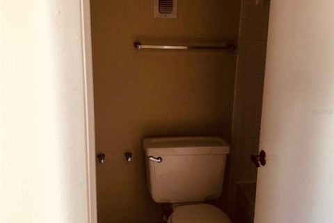 Снять в аренду кондоминиум в Альтамонте-Спрингс, Флорида 1 комната, 93.09м2, № 1913949 - фото 10