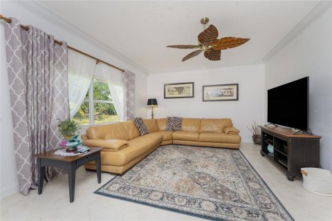 House in Rotonda, Florida 3 bedrooms, 210.98 sq.m. № 1609913 - photo 20