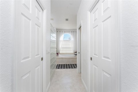 House in Rotonda, Florida 3 bedrooms, 210.98 sq.m. № 1609913 - photo 30