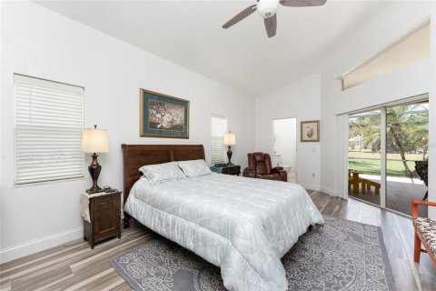 House in Rotonda, Florida 3 bedrooms, 210.98 sq.m. № 1609913 - photo 4