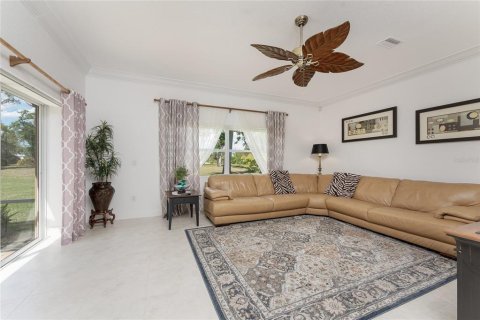 House in Rotonda, Florida 3 bedrooms, 210.98 sq.m. № 1609913 - photo 3