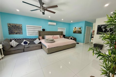 Villa ou maison à vendre à Homestead, Floride: 4 chambres, 222.97 m2 № 1967098 - photo 18