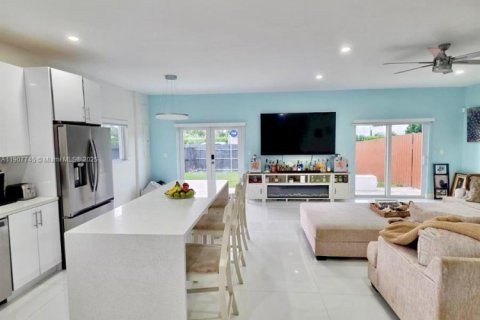 Villa ou maison à vendre à Homestead, Floride: 4 chambres, 222.97 m2 № 1967098 - photo 10