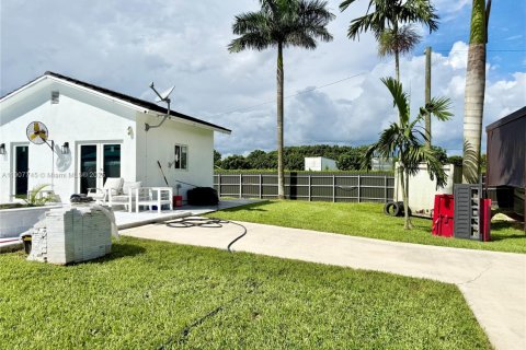 Villa ou maison à vendre à Homestead, Floride: 4 chambres, 222.97 m2 № 1967098 - photo 4