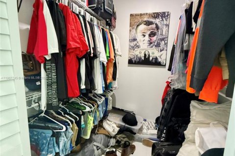 Villa ou maison à vendre à Homestead, Floride: 4 chambres, 222.97 m2 № 1967098 - photo 25