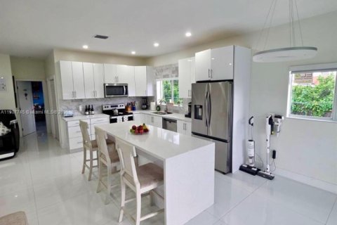 Villa ou maison à vendre à Homestead, Floride: 4 chambres, 222.97 m2 № 1967098 - photo 13