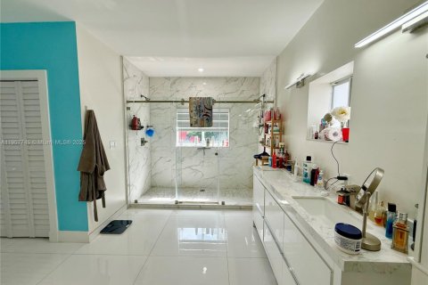 Villa ou maison à vendre à Homestead, Floride: 4 chambres, 222.97 m2 № 1967098 - photo 22