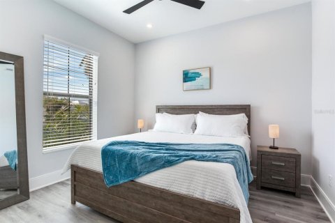 Touwnhouse à vendre à Redington Shores, Floride: 4 chambres, 169.08 m2 № 1570991 - photo 19