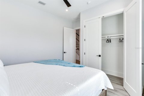 Touwnhouse à vendre à Redington Shores, Floride: 4 chambres, 169.08 m2 № 1570991 - photo 20