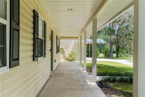 House in Brooksville, Florida 4 bedrooms, 322.93 sq.m. № 1903602 - photo 4